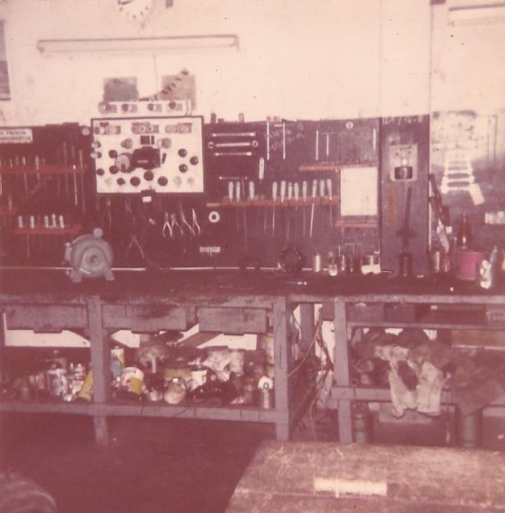 Reparación de bombas en los años 70