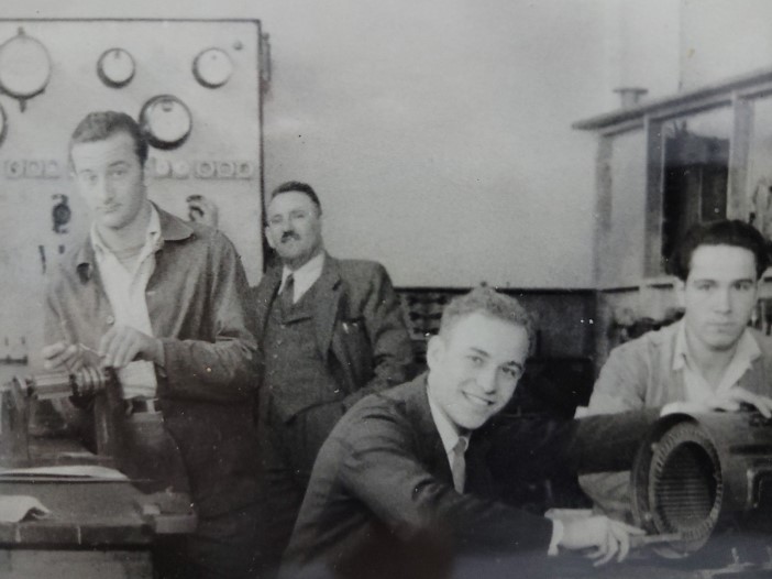 Taller Electromecánico Iván en sus inicios